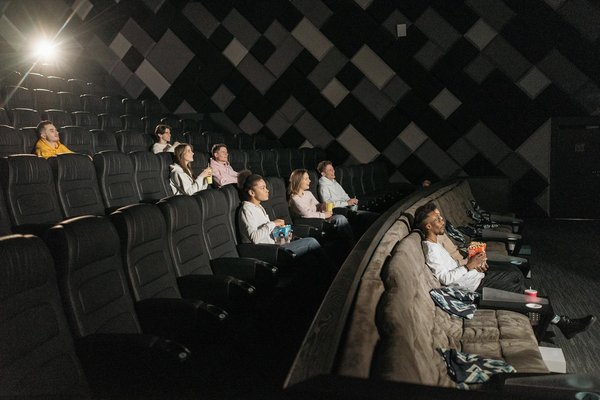 Meuble présentoir : sublimez l'agencement de votre magasin