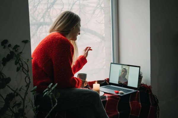 Rencontres riches: trouvez une sugar mommy en ligne